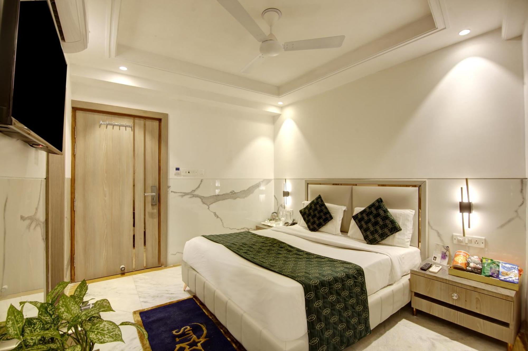 Hotel Transit International- Aerocity Delhi Airport New Delhi Ngoại thất bức ảnh